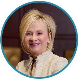 Photo of Tammie Gravlee, Mortgage division president for Bank of Tennessee